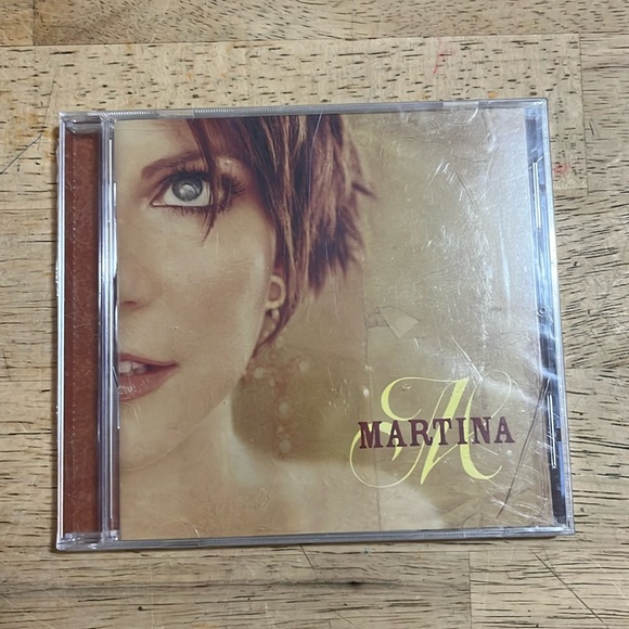 Martina McBride Martina CD Sealed - Picture 1 of 2